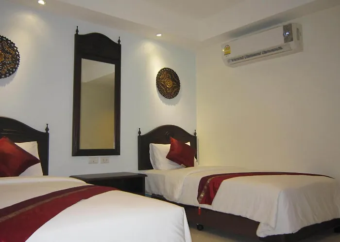 Chang Siam Inn